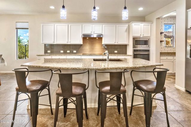 31728 S Summerwind Drive, Oracle, AZ 85623