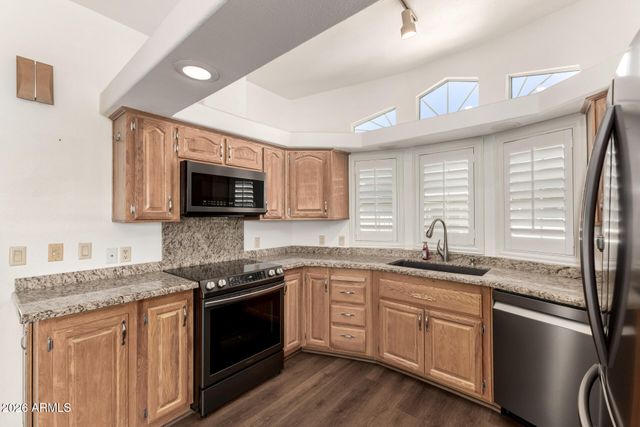 111 S GREENFIELD Road 181, Mesa, AZ 85206