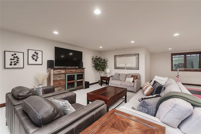 1039 Vineyard Way, Billings, MT 59106