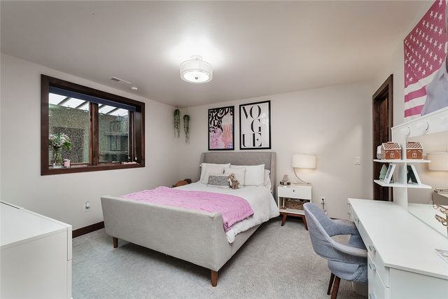 1039 Vineyard Way, Billings, MT 59106