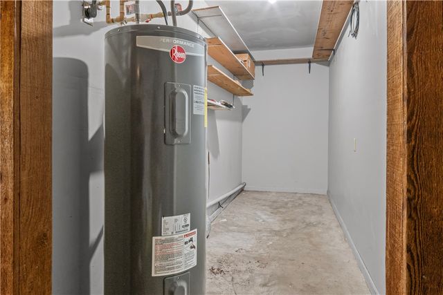 130 Lago Dr, Sandia, TX 78383