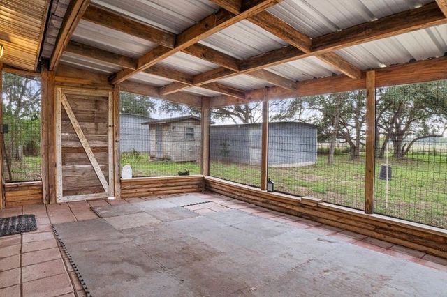 130 Lago Dr, Sandia, TX 78383