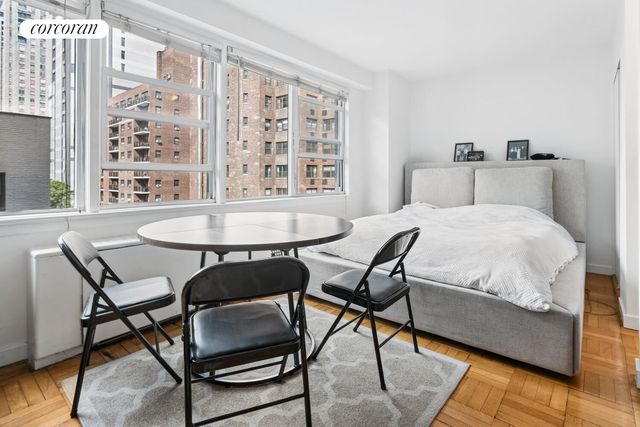155 E 34th St Apt 9V, New York City, NY 10016