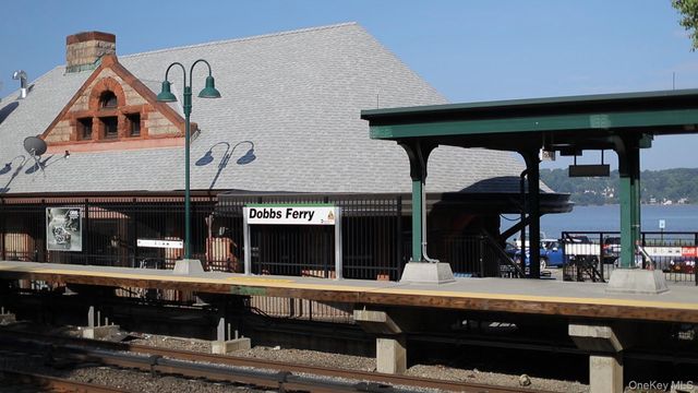 17 Manor House Drive K14, Dobbs Ferry, NY 10522