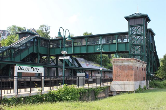 17 Manor House Drive K14, Dobbs Ferry, NY 10522