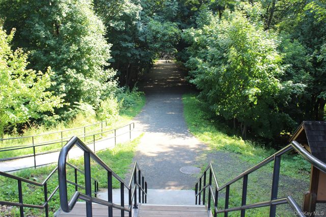 17 Manor House Drive K14, Dobbs Ferry, NY 10522