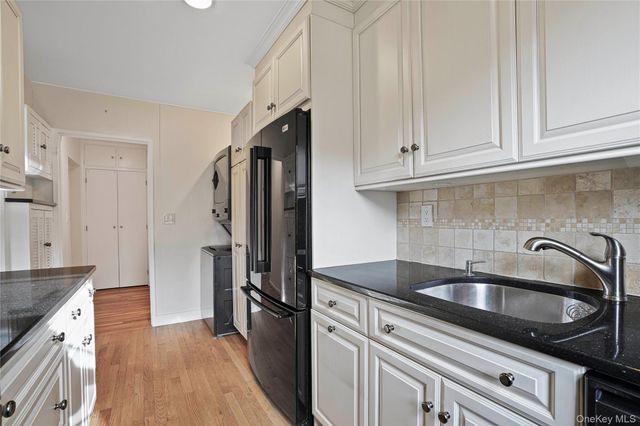 17 Manor House Drive K14, Dobbs Ferry, NY 10522