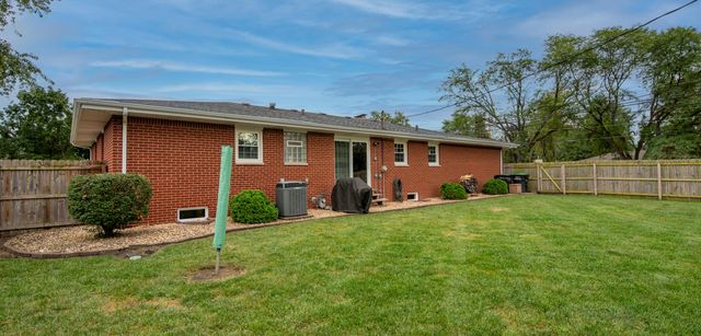 1998 Pleasant Meadows Street, Portage, IN 46368
