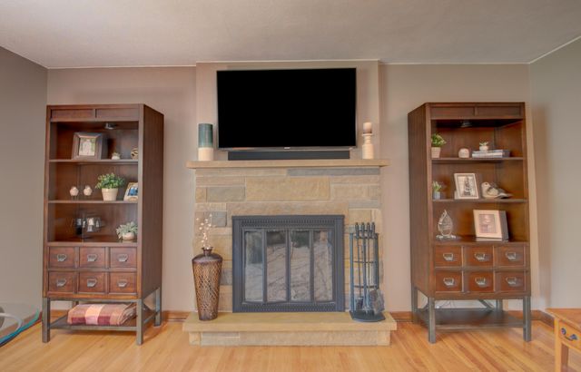 1998 Pleasant Meadows Street, Portage, IN 46368
