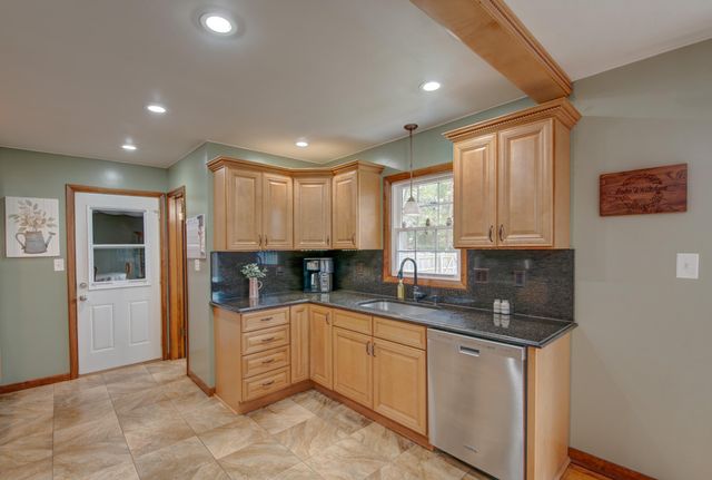 1998 Pleasant Meadows Street, Portage, IN 46368