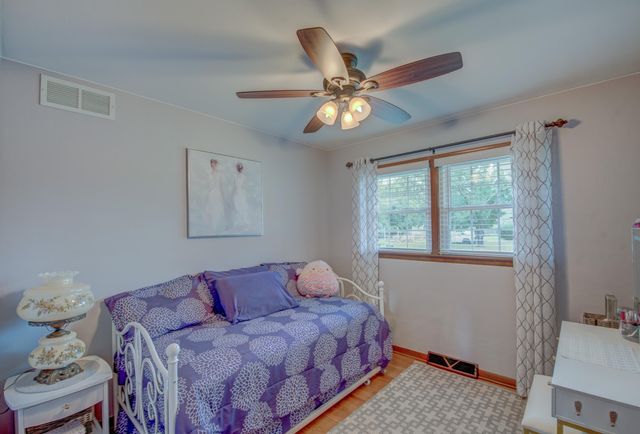 1998 Pleasant Meadows Street, Portage, IN 46368