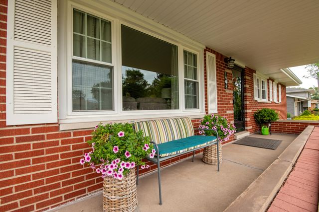 1998 Pleasant Meadows Street, Portage, IN 46368