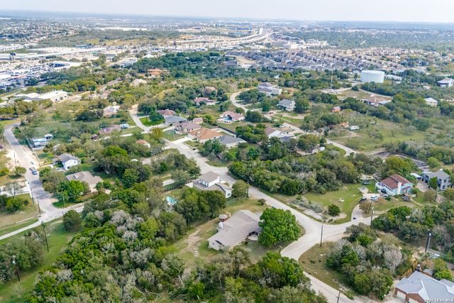 6692 King Crown, San Antonio, TX 78233