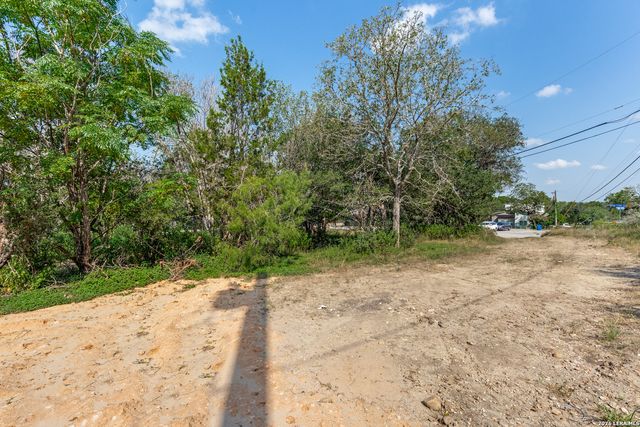 6692 King Crown, San Antonio, TX 78233
