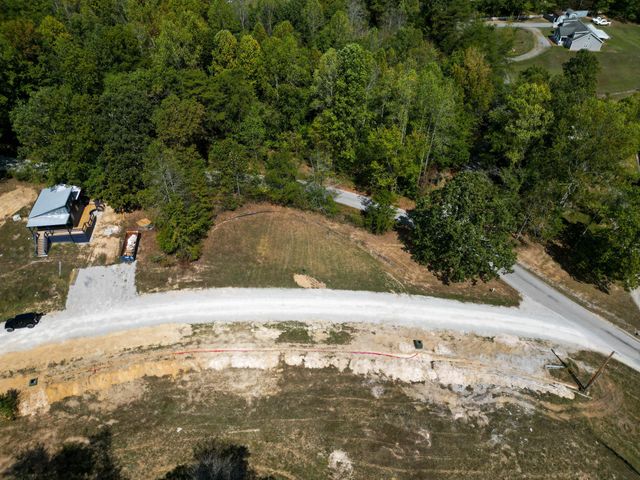 24 Dwellings Drive, Tracy City, TN 37387
