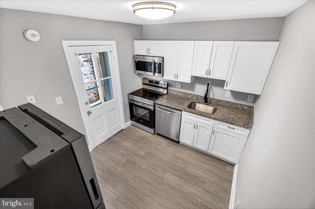 Image 18 of property listing at 13 W ALL SAINTS ST, Frederick, MD 21701