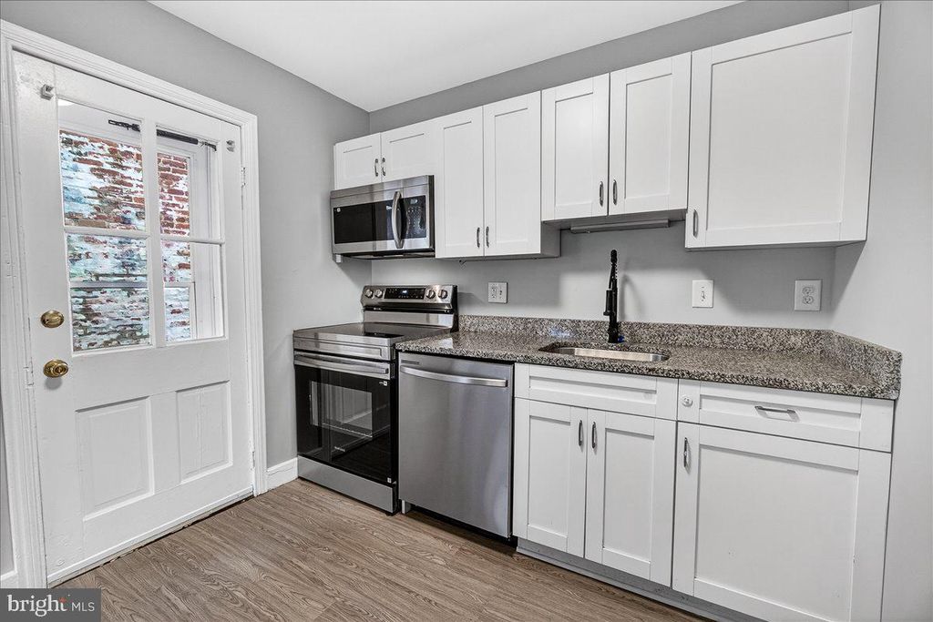 Image 19 of property listing at 13 W ALL SAINTS ST, Frederick, MD 21701