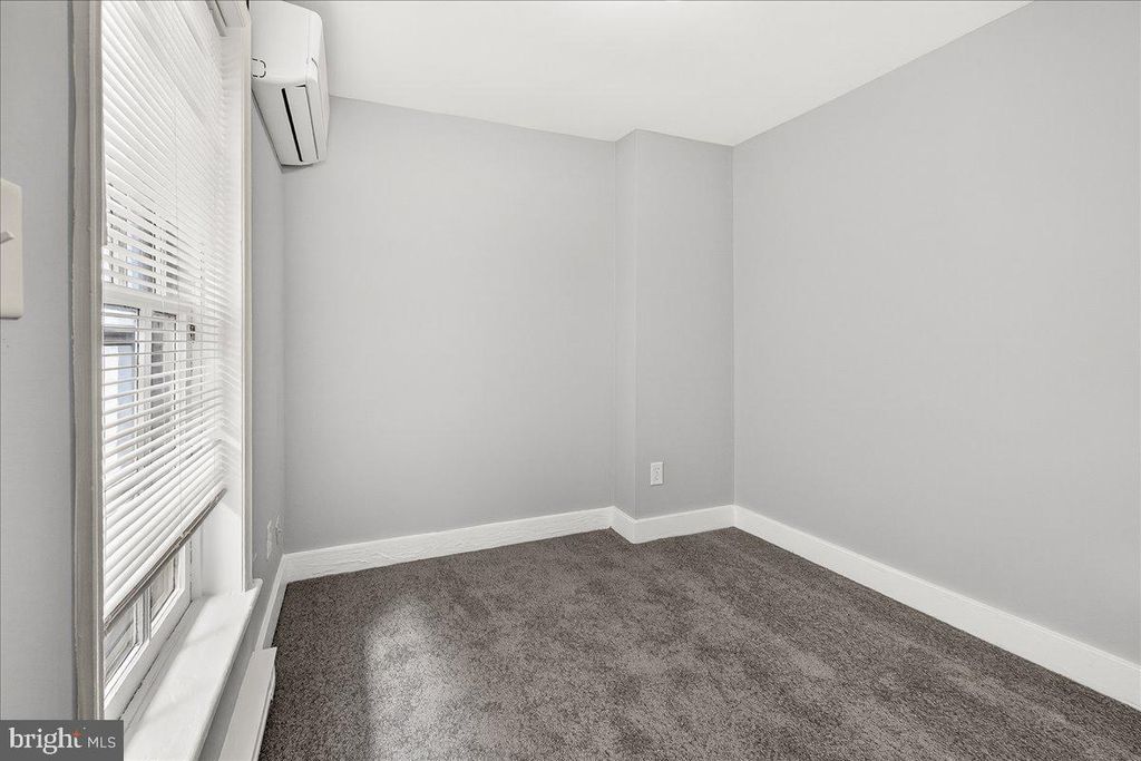 Image 22 of property listing at 13 W ALL SAINTS ST, Frederick, MD 21701