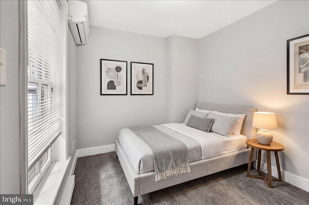 Image 23 of property listing at 13 W ALL SAINTS ST, Frederick, MD 21701