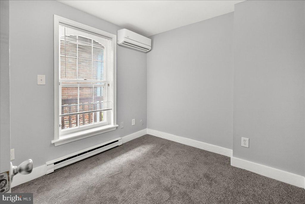 Image 24 of property listing at 13 W ALL SAINTS ST, Frederick, MD 21701