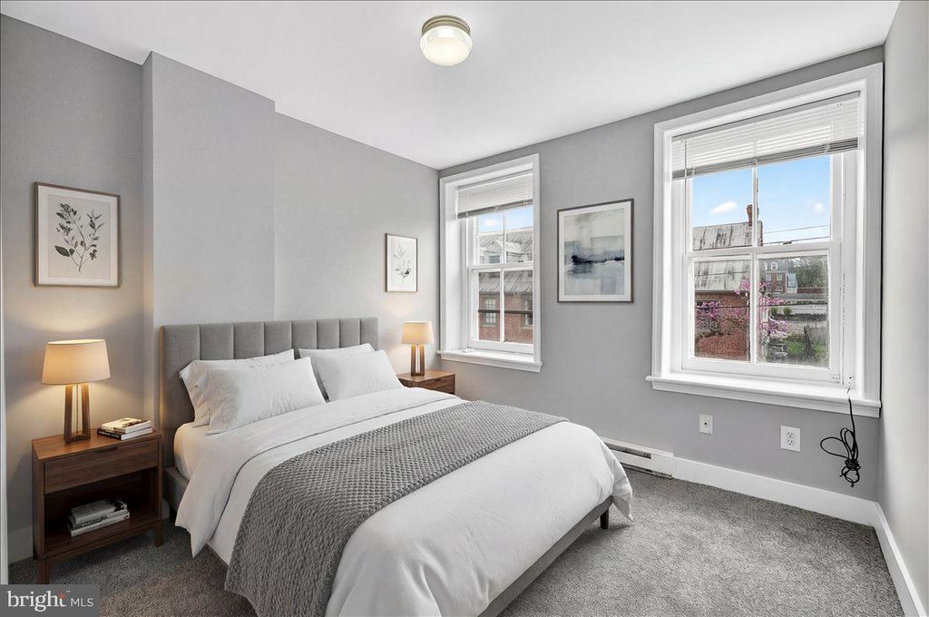 Image 27 of property listing at 13 W ALL SAINTS ST, Frederick, MD 21701