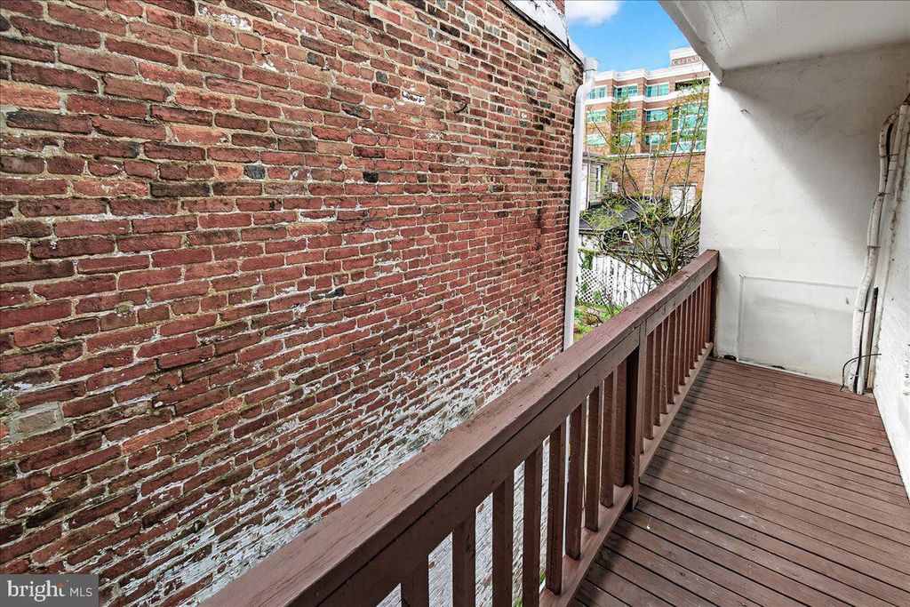 Image 33 of property listing at 13 W ALL SAINTS ST, Frederick, MD 21701