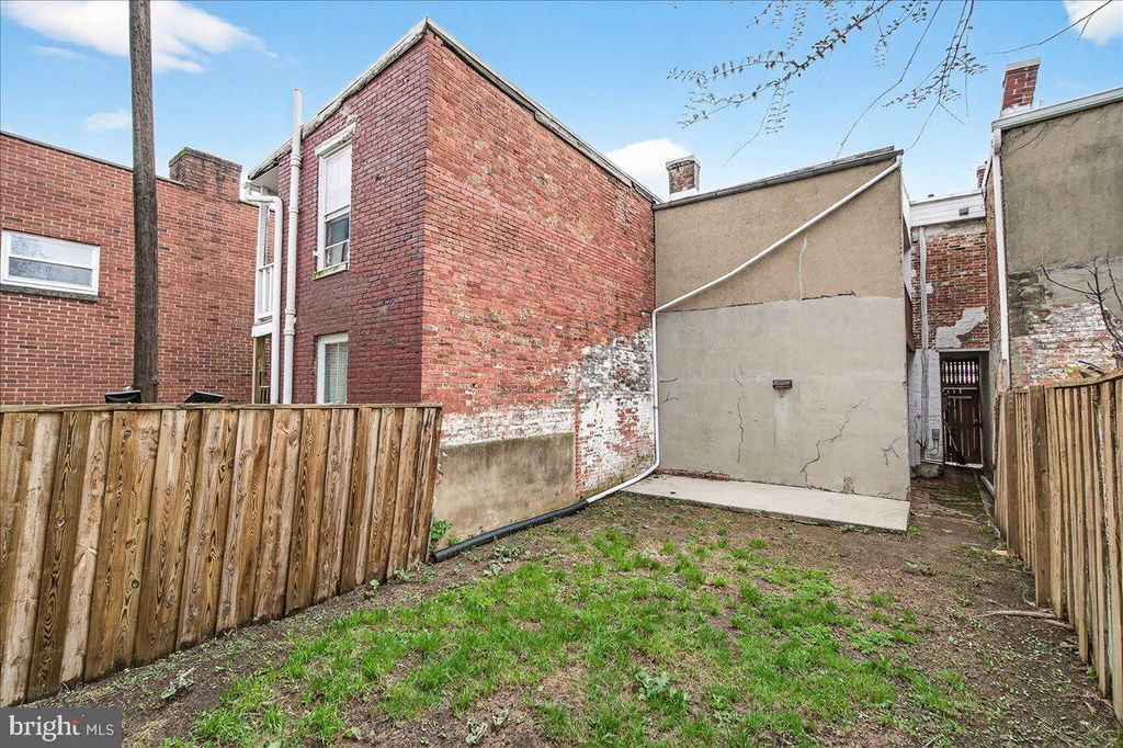 Image 40 of property listing at 13 W ALL SAINTS ST, Frederick, MD 21701