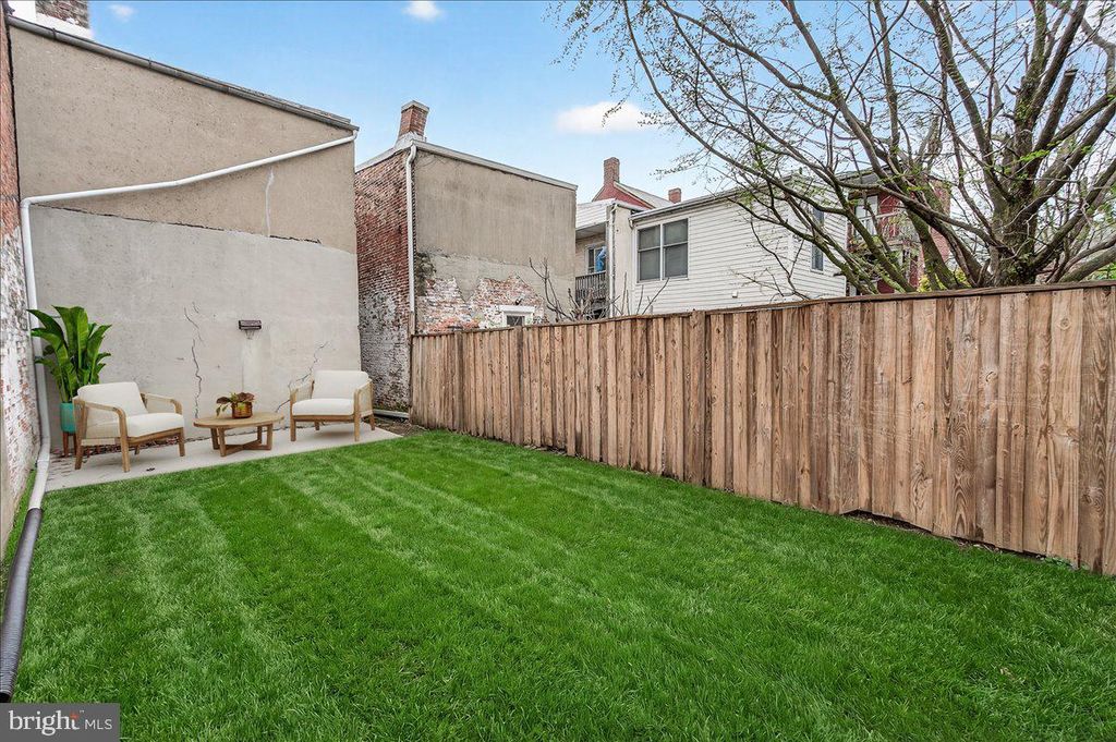 Image 43 of property listing at 13 W ALL SAINTS ST, Frederick, MD 21701