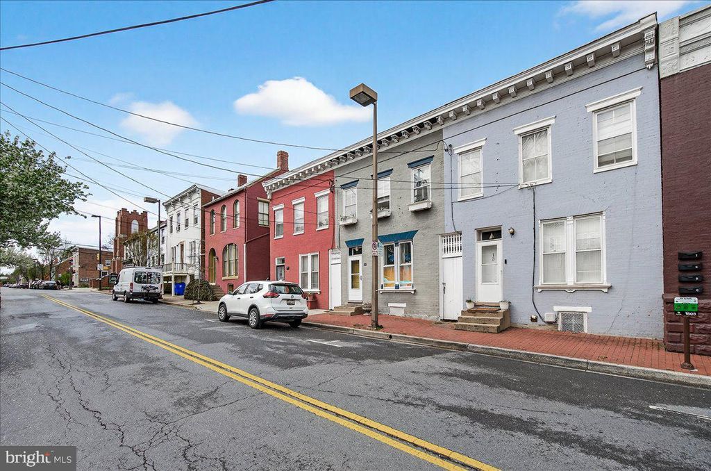 Image 45 of property listing at 13 W ALL SAINTS ST, Frederick, MD 21701