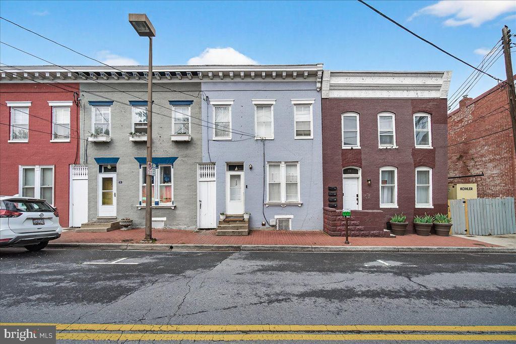 Image 46 of property listing at 13 W ALL SAINTS ST, Frederick, MD 21701
