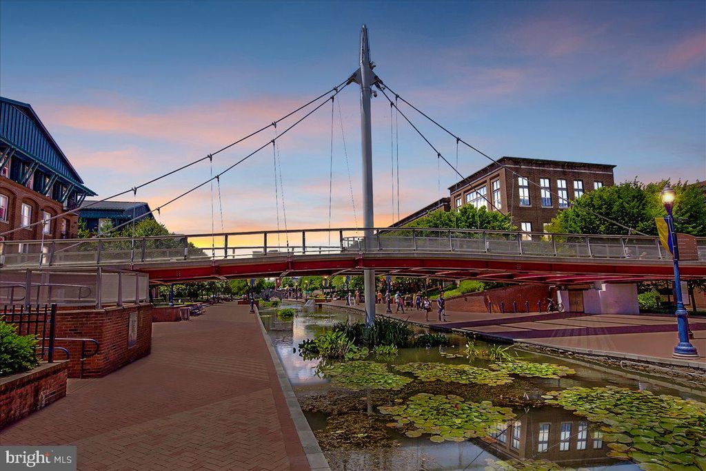 Image 47 of property listing at 13 W ALL SAINTS ST, Frederick, MD 21701