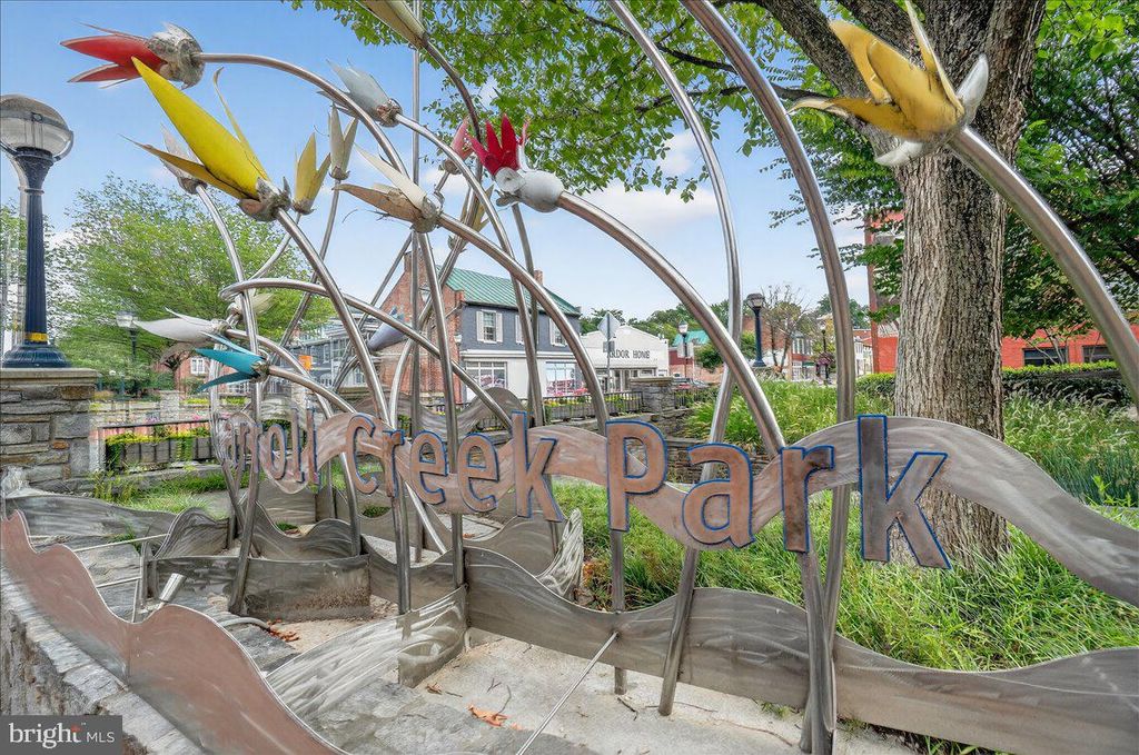 Image 56 of property listing at 13 W ALL SAINTS ST, Frederick, MD 21701