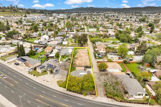 1002 W Chase Avenue, El Cajon, CA 92020