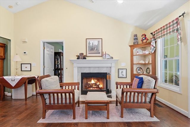 14057 E Camelia Lane, Seneca, SC 29678