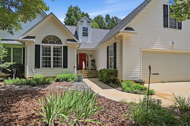 14057 E Camelia Lane, Seneca, SC 29678