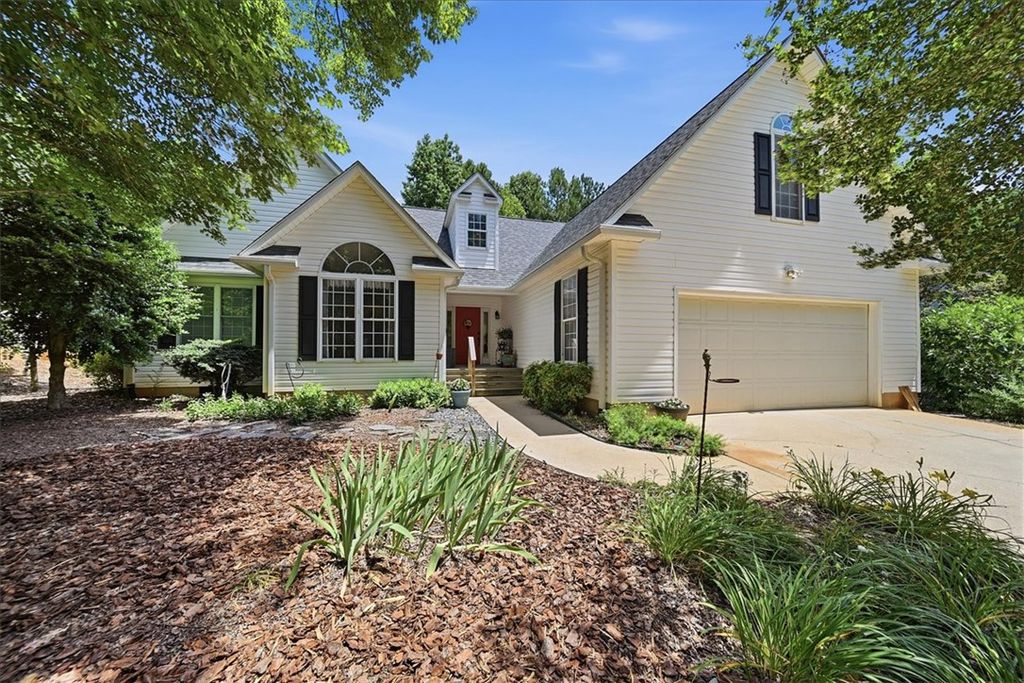 14057 E Camelia Lane, Seneca, SC 29678