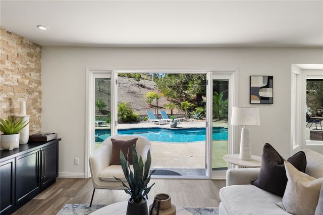 5006 Sunrose Court, Oceanside, CA 92056