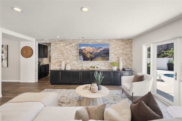 5006 Sunrose Court, Oceanside, CA 92056