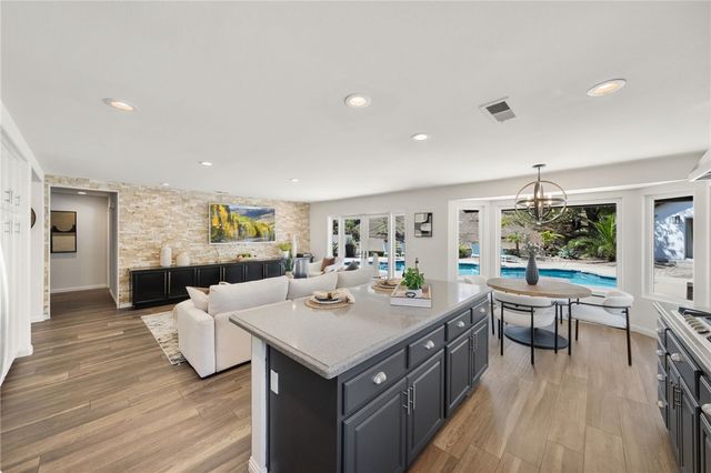 5006 Sunrose Court, Oceanside, CA 92056