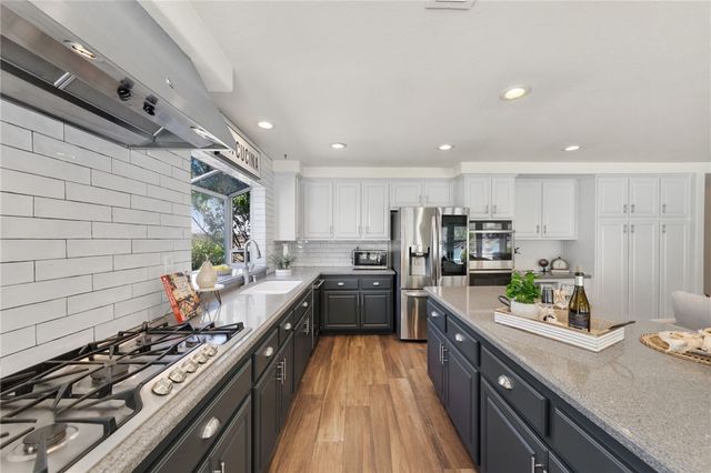 5006 Sunrose Court, Oceanside, CA 92056