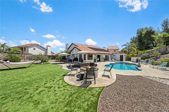 5006 Sunrose Court, Oceanside, CA 92056