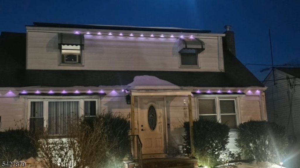 115 Hawthorne St, Roselle Boro, NJ 07203
