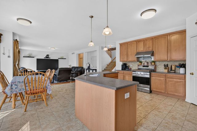 24501 Bay Creek Lane, Plainfield, IL 60586