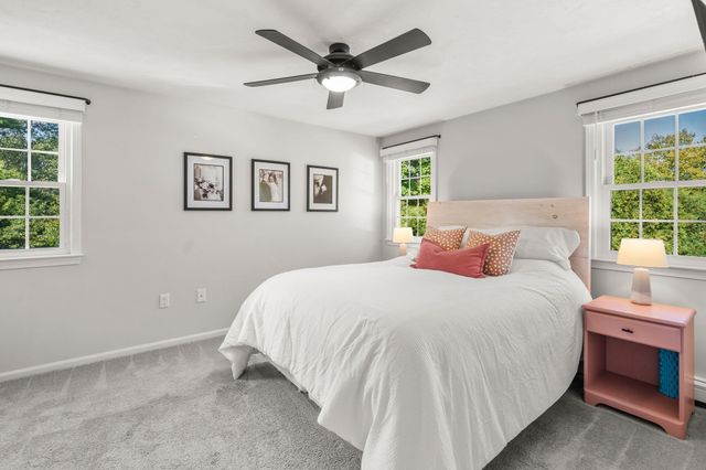 11 Daniel Teague Dr, Rockland, MA 02370