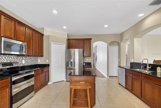 11543 ADDISON CHASE DRIVE, Riverview, FL 33579