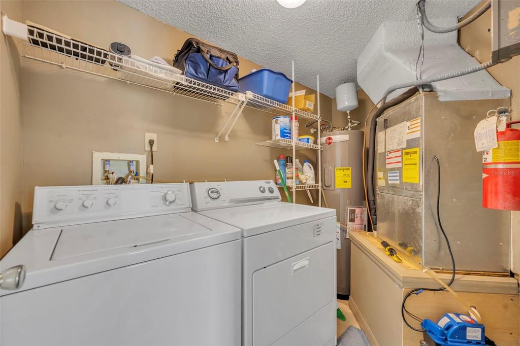 Image 25 of property listing at 2427 TACK ROOM LANE 8, Orlando, FL 32812