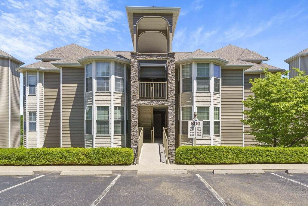 802 Rocky Shore Terrace, Kimberling City, MO 65686