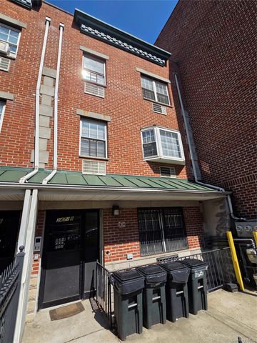 2471 B crotona, Bronx, NY 10458