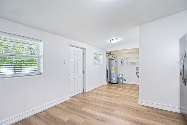 4006 S SHAMROCK ROAD, Tampa, FL 33611