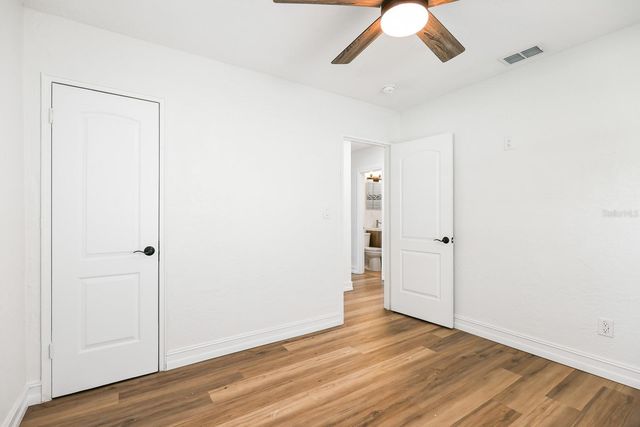 4006 S SHAMROCK ROAD, Tampa, FL 33611